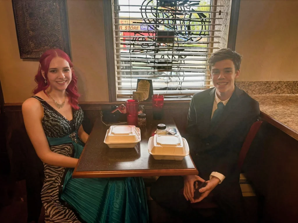 Cavataio's Restaurant & Pizzeria - Staunton IL - Gallery Image