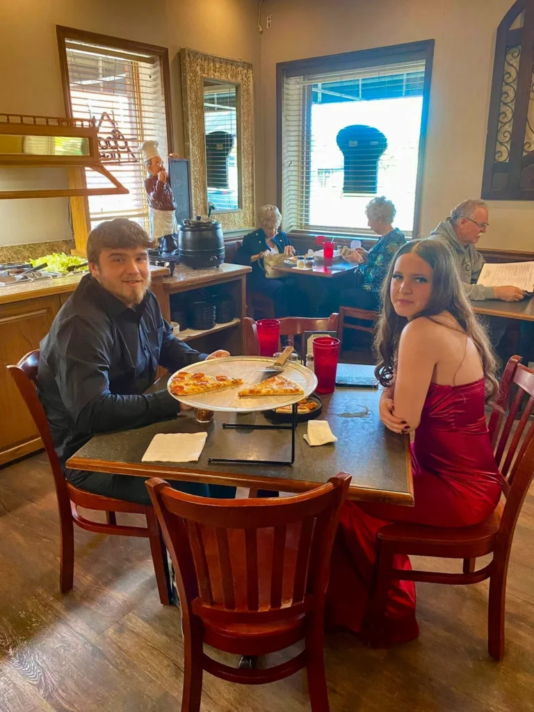 Cavataio's Restaurant & Pizzeria - Staunton IL - Gallery Image