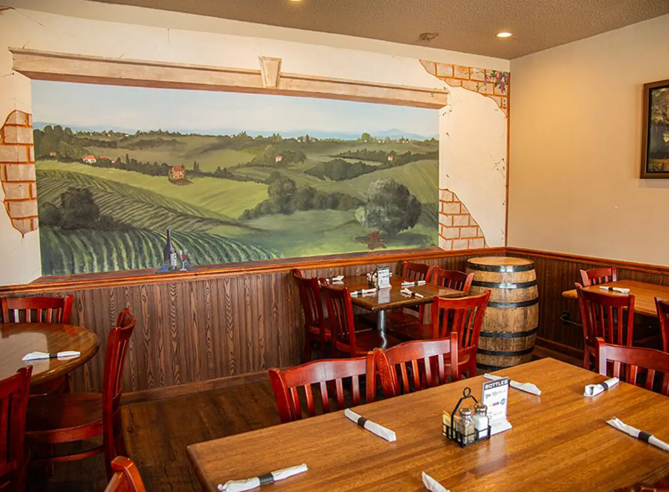 Cavataio's Restaurant & Pizzeria's banquets & party dining area in Staunton IL