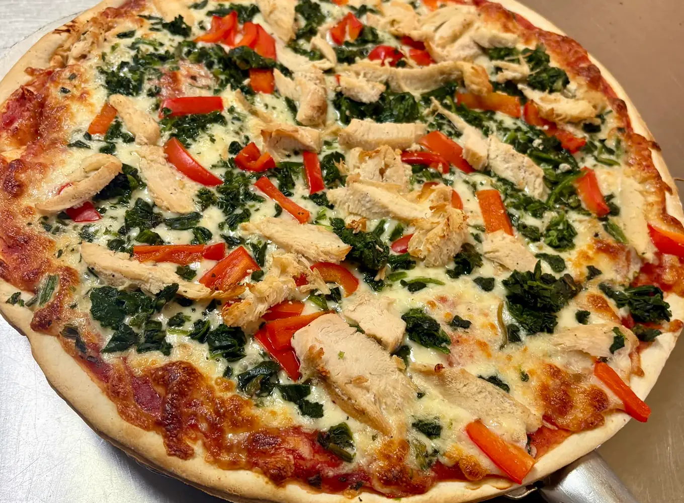 handcrafted pizzas at Cavataio's Restaurant & Pizzeria in Staunton IL