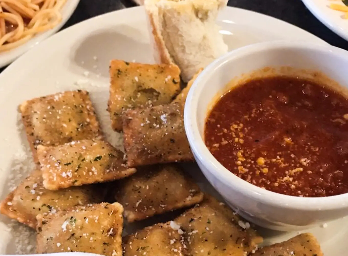 Appetizers at Cavataio's Restaurant & Pizzeria in Staunton IL